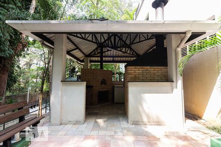 Apartamento à venda com 156m², 2 quartos e 3 vagasArea Comum Churrasqueira