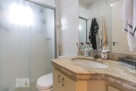 Apartamento à venda com 156m², 2 quartos e 3 vagasBanheiro Suite