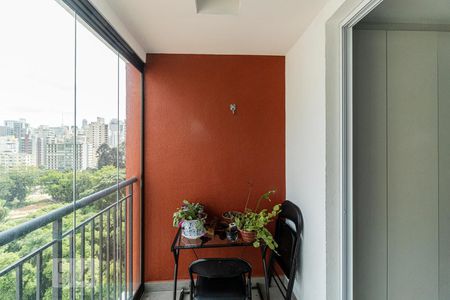 Varanda de kitnet/studio para alugar com 1 quarto, 28m² em Consolação, São Paulo