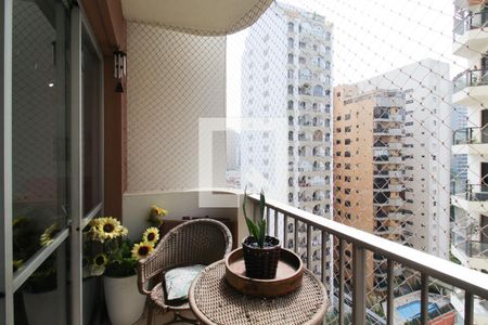 Varanda  de apartamento para alugar com 3 quartos, 98m² em Vila Olímpia, São Paulo