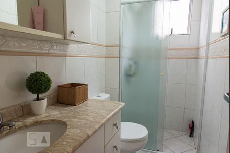 Apartamento à venda com 62m², 2 quartos e 1 vaga Apartamento à venda com 62m², 2 quartos e 1 vagaBanheiro