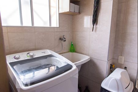 Apartamento à venda com 62m², 2 quartos e 1 vaga Apartamento à venda com 62m², 2 quartos e 1 vagaÁrea de serviço