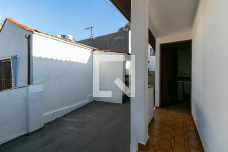 Casa à venda com 60m², 2 quartos e 1 vagaQuintal
