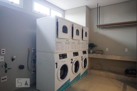 Apartamento à venda com 33m², 2 quartos e sem vaga Área comum - Lavanderia