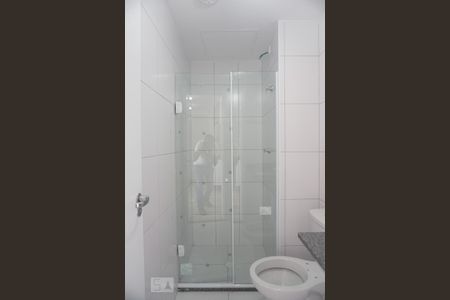 Apartamento à venda com 33m², 2 quartos e sem vagaBanheiro