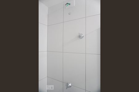 Apartamento à venda com 33m², 2 quartos e sem vagaBanheiro