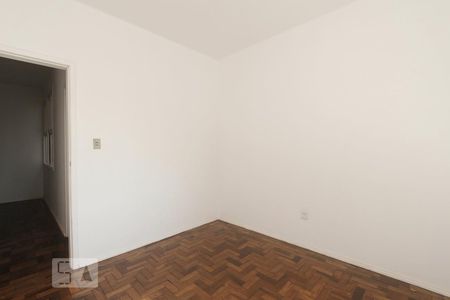 QUARTO 2 de apartamento para alugar com 2 quartos, 59m² em São Geraldo, Porto Alegre