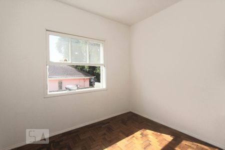 QUARTO 2 de apartamento para alugar com 2 quartos, 59m² em São Geraldo, Porto Alegre