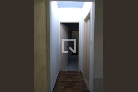 Casa 1Corredor de casa à venda com 5 quartos, 172m² em Conceição, Osasco