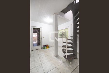 Sala de casa à venda com 5 quartos, 172m² em Conceição, Osasco