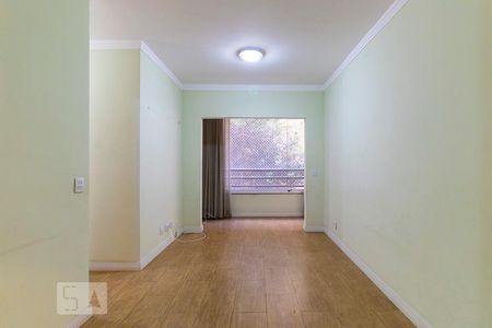 Apartamento à venda com 78m², 3 quartos e 1 vaga Apartamento à venda com 78m², 3 quartos e 1 vagaSala
