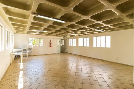 Apartamento à venda com 78m², 3 quartos e 1 vaga Apartamento à venda com 78m², 3 quartos e 1 vagaÁrea comum - Salão de festas