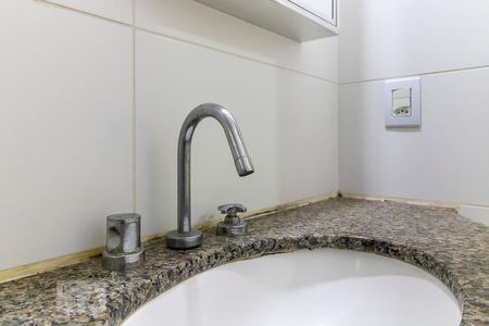 Apartamento à venda com 78m², 3 quartos e 1 vaga Apartamento à venda com 78m², 3 quartos e 1 vagaBanheiro social