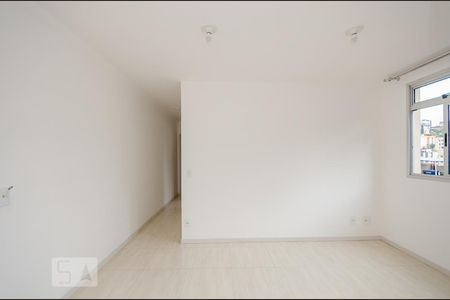 Sala de apartamento à venda com 2 quartos, 53m² em Padre Eustáquio, Belo Horizonte