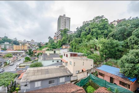 Sala de apartamento à venda com 2 quartos, 53m² em Padre Eustáquio, Belo Horizonte