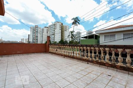 Casa à venda com 193m², 4 quartos e 2 vagas Casa à venda com 193m², 4 quartos e 2 vagasTerraço