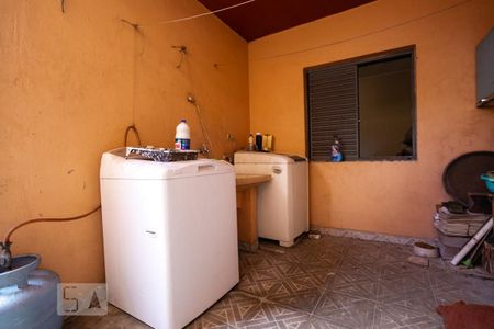 Casa à venda com 193m², 4 quartos e 2 vagas Casa à venda com 193m², 4 quartos e 2 vagasÁrea de Serviço