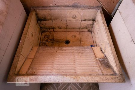 Casa à venda com 193m², 4 quartos e 2 vagas Casa à venda com 193m², 4 quartos e 2 vagasÁrea de Serviço