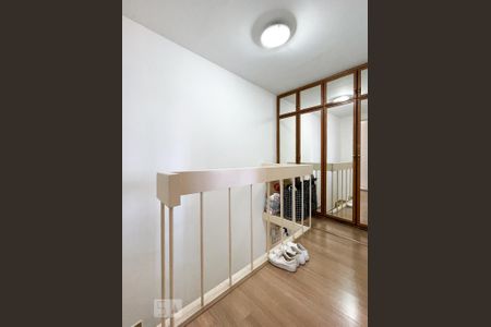 Apartamento à venda com 70m², 2 quartos e 2 vagas Apartamento à venda com 70m², 2 quartos e 2 vagasCorredor