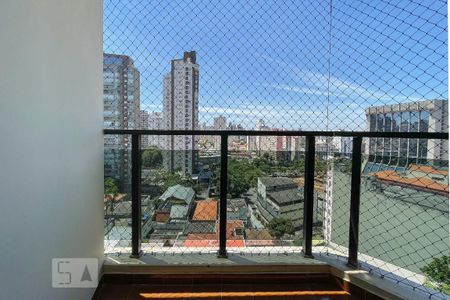 Apartamento à venda com 70m², 2 quartos e 2 vagas Apartamento à venda com 70m², 2 quartos e 2 vagasVaranda