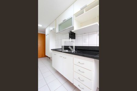 Apartamento à venda com 90m², 2 quartos e 1 vaga Apartamento à venda com 90m², 2 quartos e 1 vagaCozinha