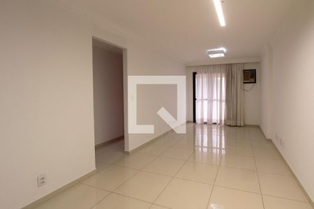 Sala de apartamento à venda com 2 quartos, 90m² em Barra da Tijuca, Rio de Janeiro