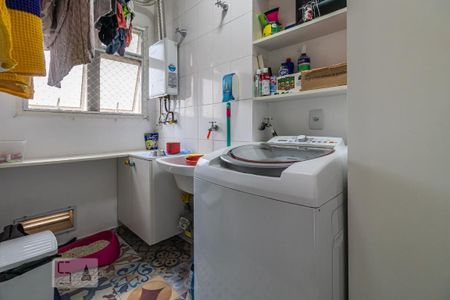 Apartamento à venda com 74m², 2 quartos e 1 vaga Apartamento à venda com 74m², 2 quartos e 1 vagaÁrea de Serviço