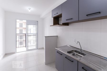Cozinha e Sala de apartamento para alugar com 1 quarto, 29m² em Água Branca, São Paulo