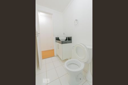 Apartamento à venda com 58m², 2 quartos e 1 vaga Apartamento à venda com 58m², 2 quartos e 1 vagaBanheiro