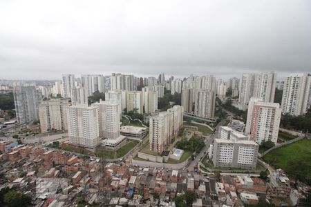 Vista da varanda de apartamento para alugar com 2 quartos, 47m² em Vila Andrade, São Paulo