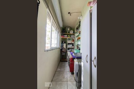 Casa à venda com 200m², 4 quartos e 2 vagasCloset