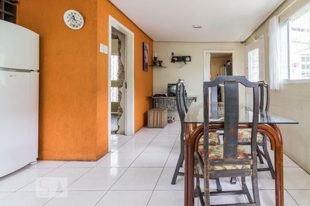 Casa à venda com 200m², 4 quartos e 2 vagasCozinha