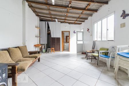 Casa à venda com 200m², 4 quartos e 2 vagasEdicula