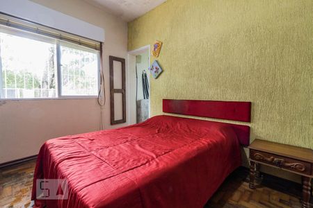 Casa à venda com 200m², 4 quartos e 2 vagasDormitório3