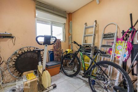 Casa à venda com 200m², 4 quartos e 2 vagasQuarto de Serviço