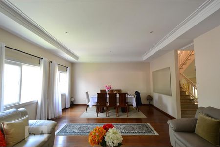 Sala de casa à venda com 4 quartos, 400m² em Vila Nova Caledônia, São Paulo