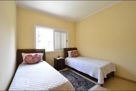 Casa à venda com 400m², 4 quartos e 4 vagasQuarto