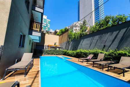 Studio para alugar com 28m², 1 quarto e sem vaga Studio para alugar com 28m², 1 quarto e sem vagaPiscina