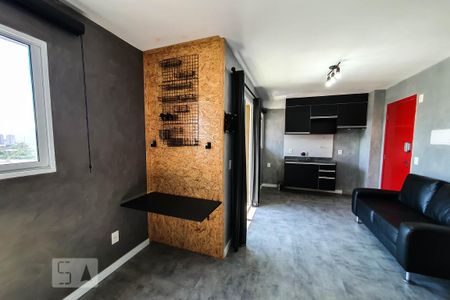 Quarto de kitnet/studio para alugar com 1 quarto, 28m² em Sé, São Paulo