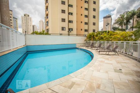 Apartamento à venda com 128m², 3 quartos e 2 vagasÁrea comum - Piscina