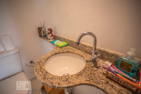 Apartamento à venda com 128m², 3 quartos e 2 vagasLavabo - Torneira