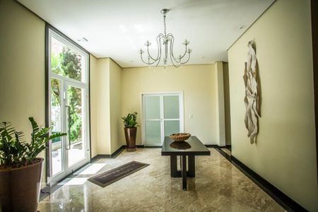 Apartamento à venda com 128m², 3 quartos e 2 vagasHall social