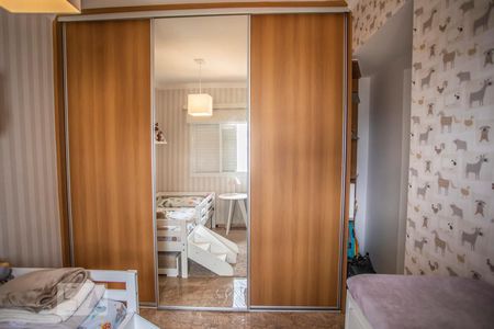 Apartamento à venda com 128m², 3 quartos e 2 vagasSuíte 1 - Armários