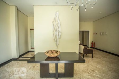 Apartamento à venda com 128m², 3 quartos e 2 vagasHall social