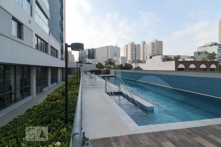 Apartamento à venda com 38m², 1 quarto e 1 vagaPiscina