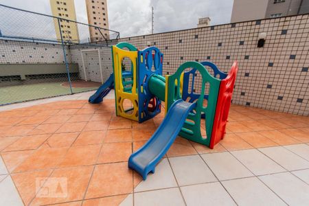 Apartamento à venda com 129m², 3 quartos e 2 vagasÁrea Comum - Playground
