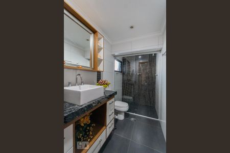 Apartamento à venda com 129m², 3 quartos e 2 vagasBanheiro