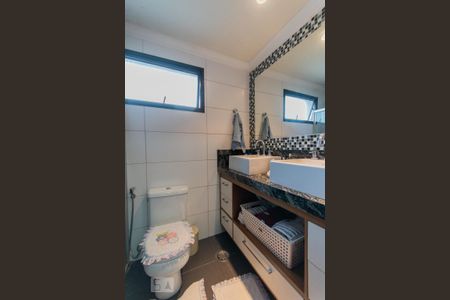 Apartamento à venda com 129m², 3 quartos e 2 vagasBanheiro da Suite