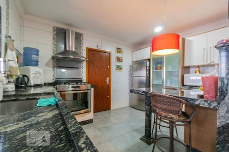 Apartamento à venda com 129m², 3 quartos e 2 vagasCozinha