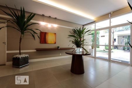 Apartamento para alugar com 83m², 2 quartos e 2 vagas Apartamento para alugar com 83m², 2 quartos e 2 vagasHall social